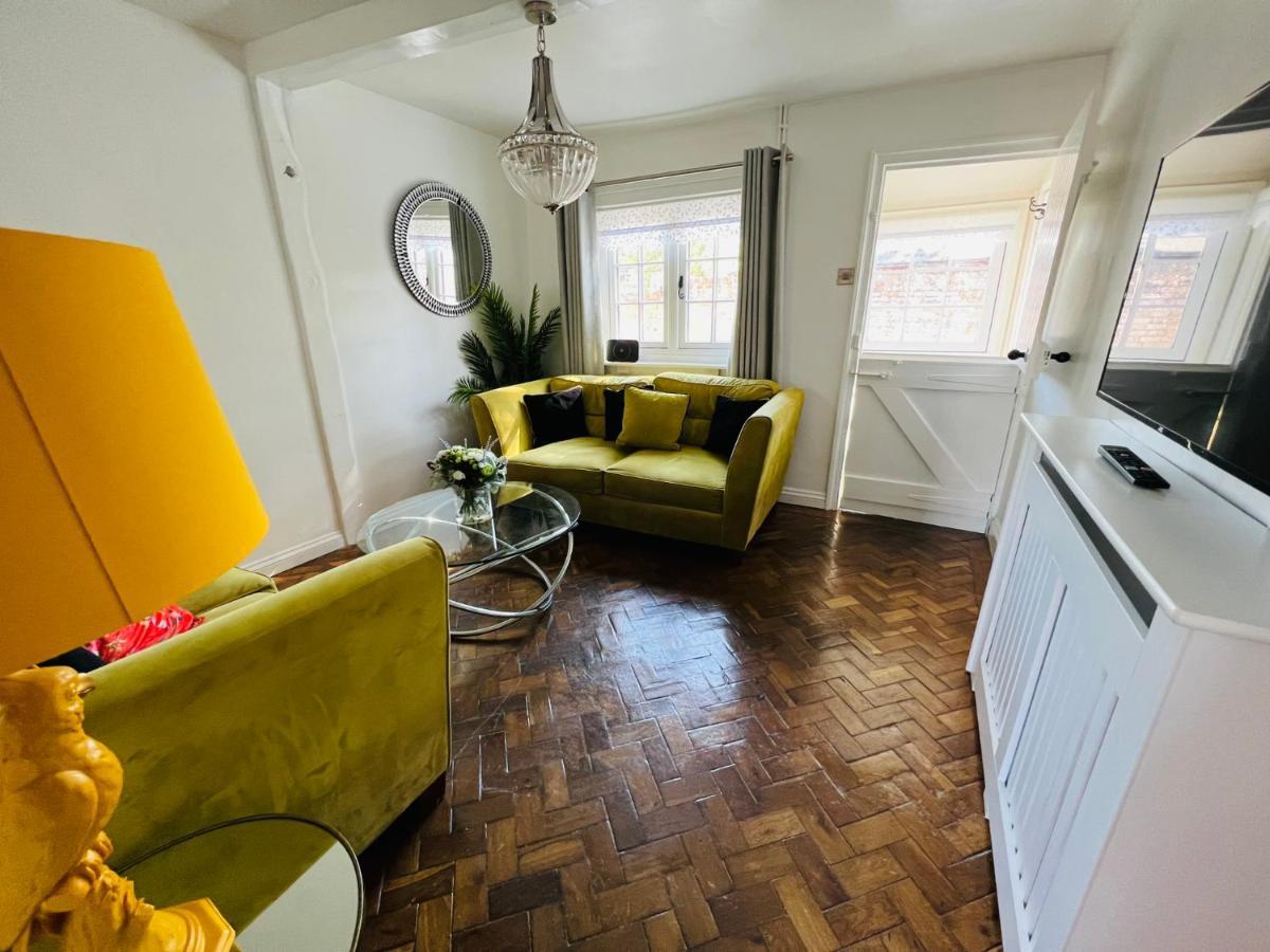 Bridewell Cottage In The Heart Of Tenterden - Pass The Keys 외부 사진