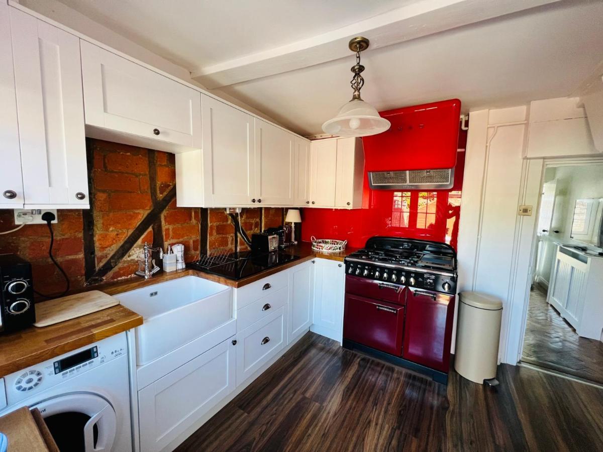 Bridewell Cottage In The Heart Of Tenterden - Pass The Keys 외부 사진